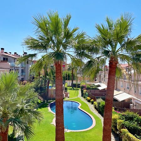 Cheerful Townhouse Center Sitges 5 Bedrooms Pool And Terrace Extérieur photo