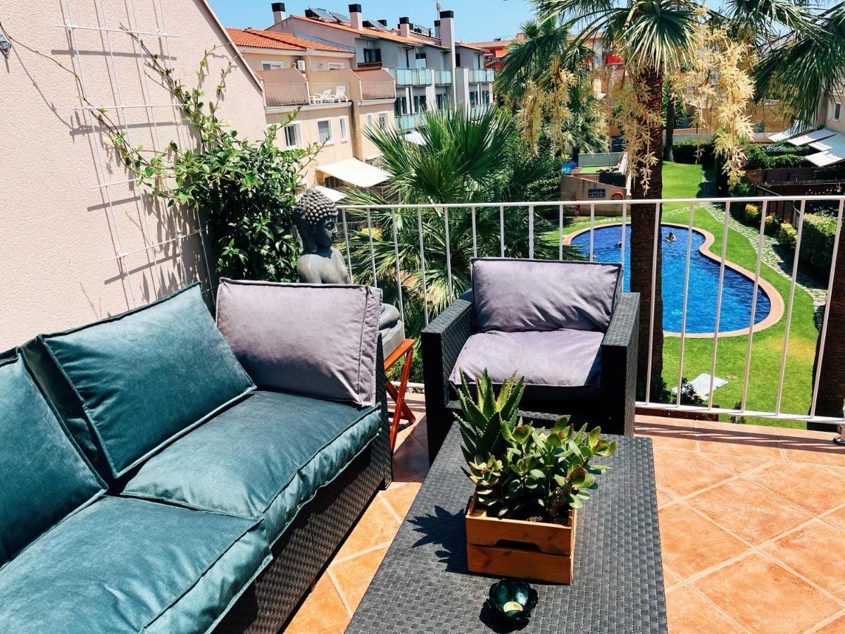 Cheerful Townhouse Center Sitges 5 Bedrooms Pool And Terrace Extérieur photo